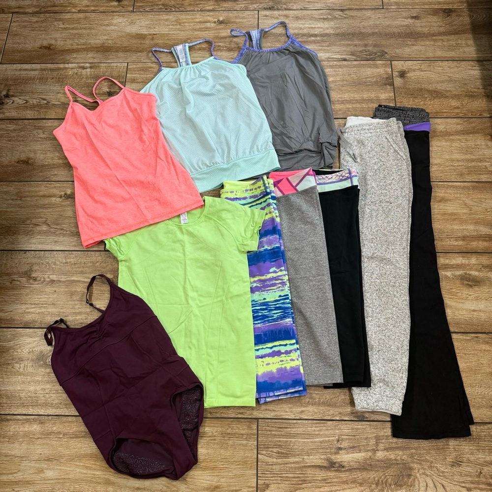 IVIVVA By Lululemon Girl Lot Of 10 Sz 14 Jackets Fleece Pants Leggings Leotard - Picture 14 of 14